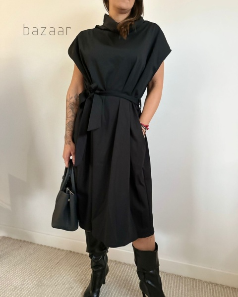 Sukienka Carol wiązana