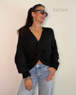 Sweter Twist